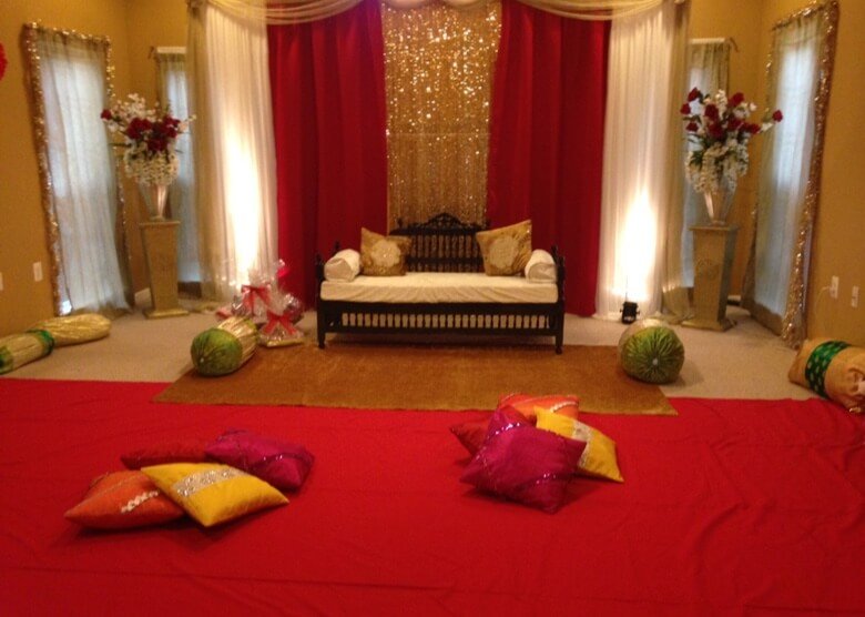Wedding Room Decoration And Flowers Decoration