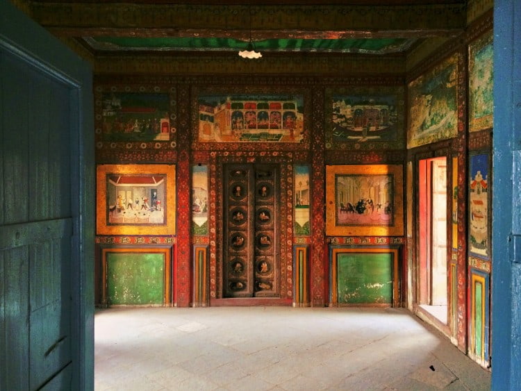 Tambekar Wada -Interior
