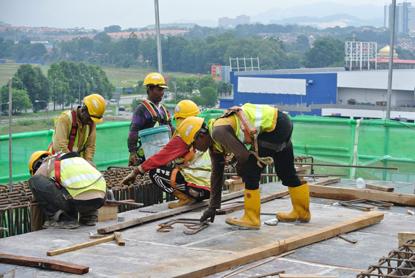 Skill workers of shuttering and reinforcement steel work