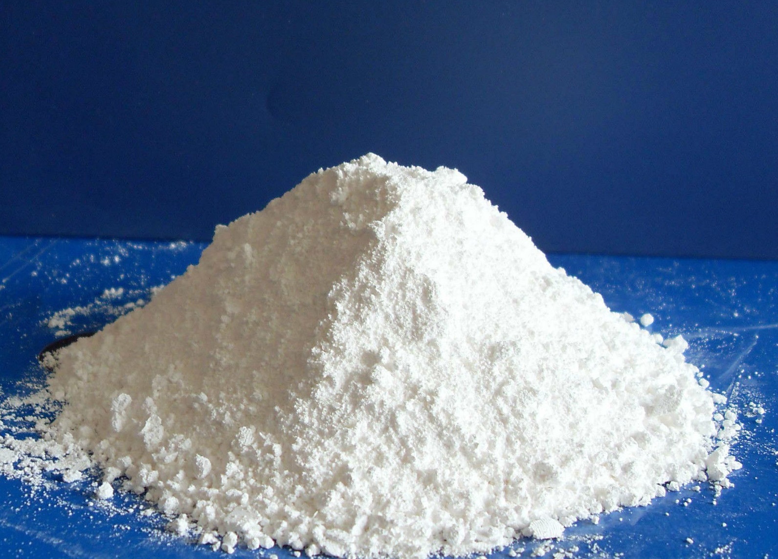 Dry Gypsum Powder