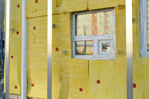 Insulation of Dry Wall