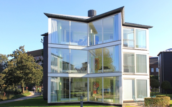 مزایای استفاده از شیشه در ساختمان