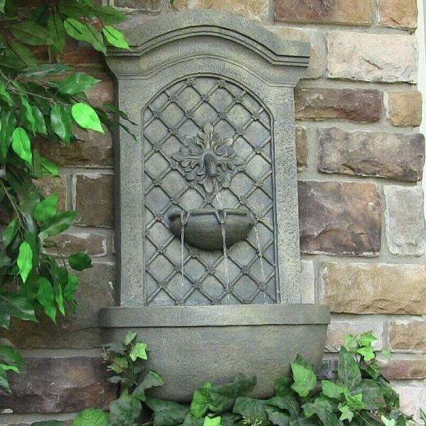 Wall mounted fountains