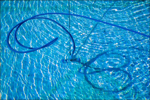 Hose Vacuum for Swimming Pool Cleaning