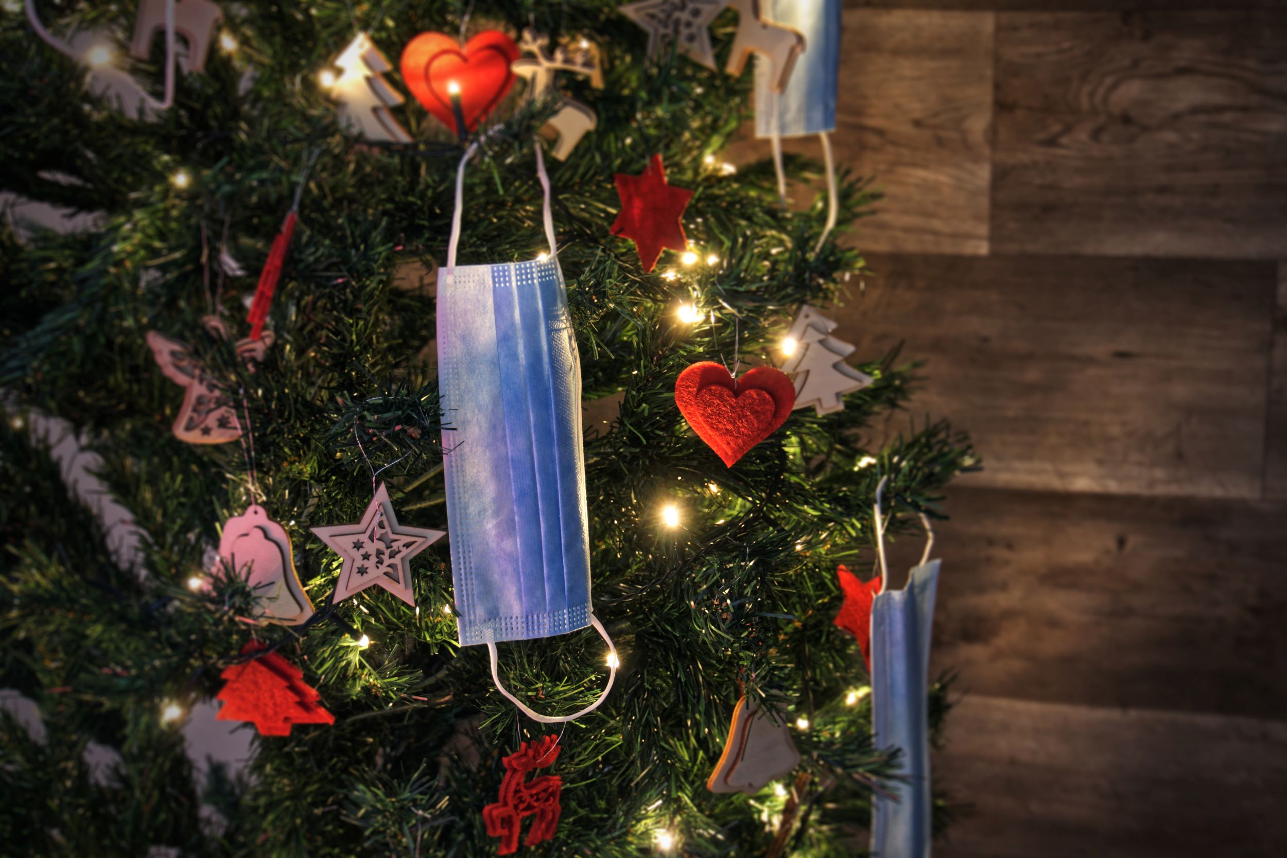 Christmas Tree Ornaments 2020 Santa Wearing Mask Hanging Decor Creative Gifts 