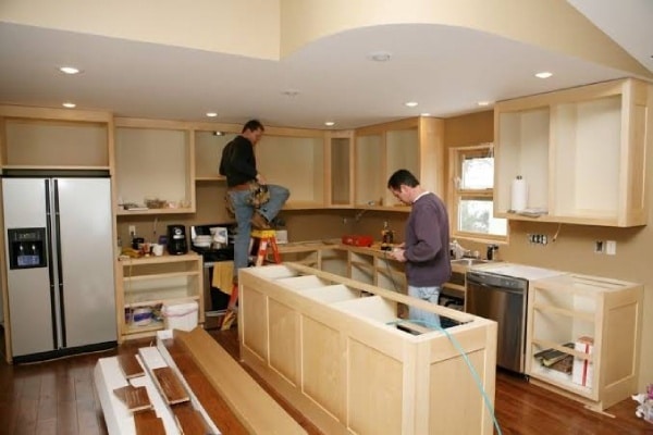 Renovating kitchen countertops