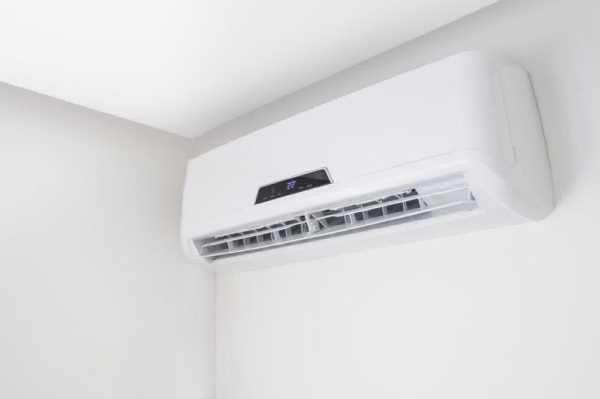 Split Heating and Air Conditioning