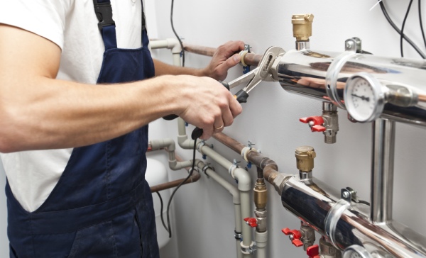 Choose the Right Plumbing Contractor