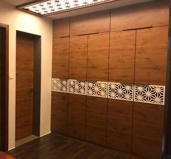 5 Door Openable Wardrobe with MDF Jali Pattern as a Highlighter