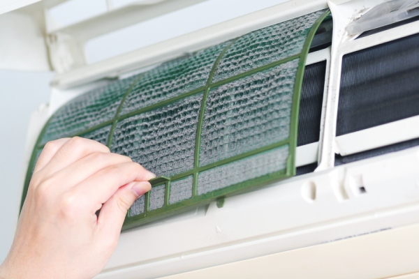 Air Conditioner Filter Cleaning