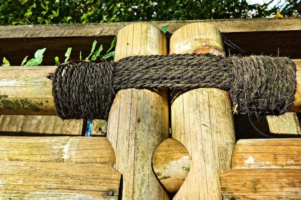 Bamboo Fence Joint with Hemp Cords