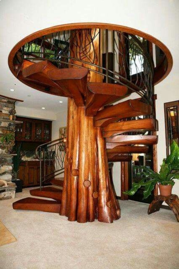 Лестница из кипарисового дерева