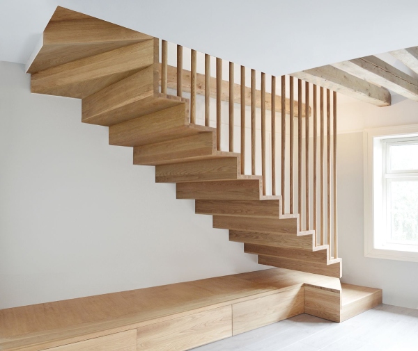 Modern Suspended Wooden Stairs