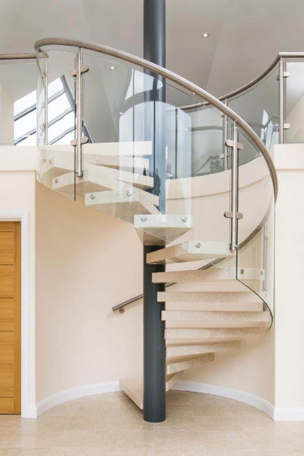Cantilever Spiral Staircase