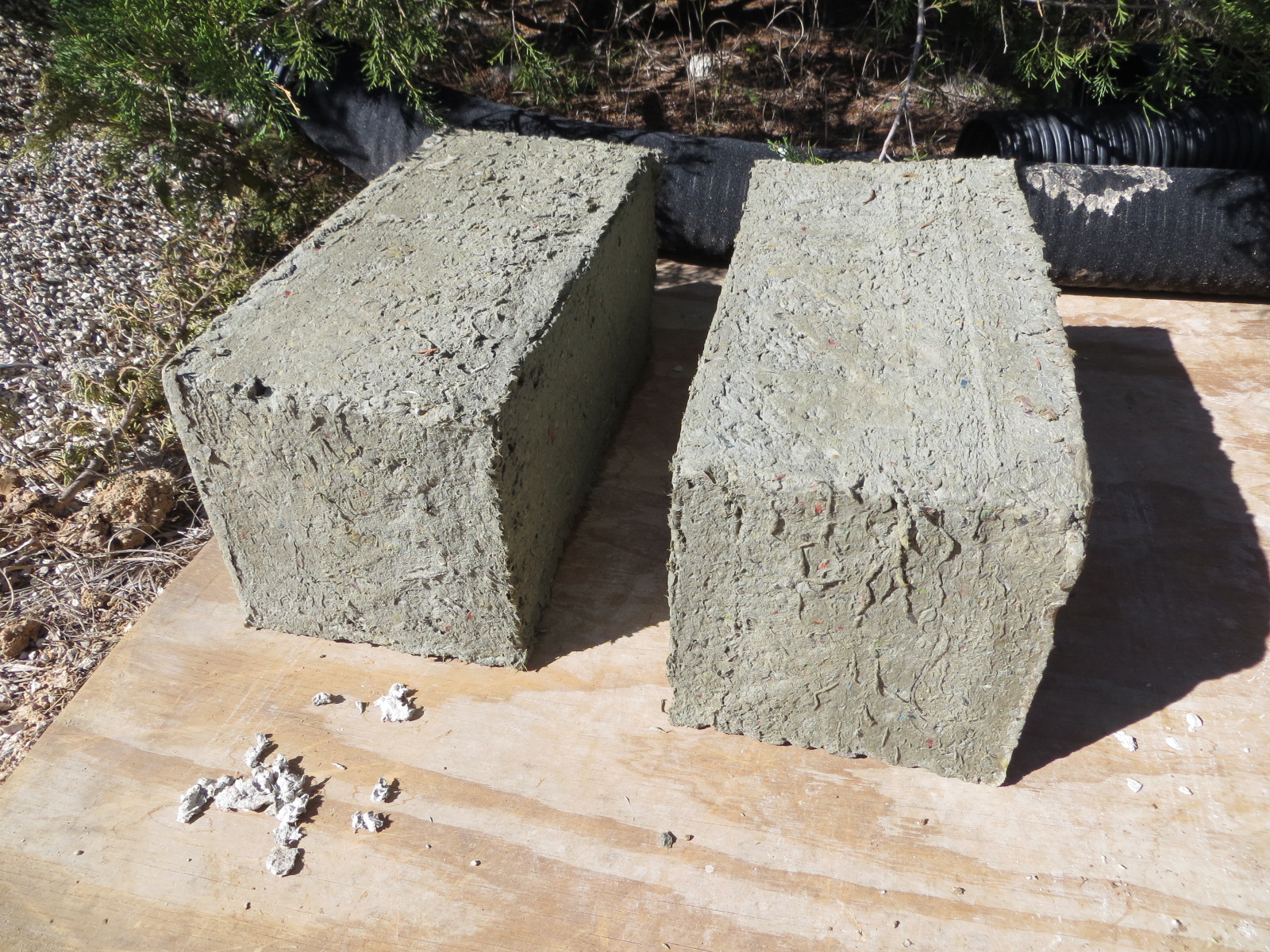 Fibrous Concrete or Papercrete
