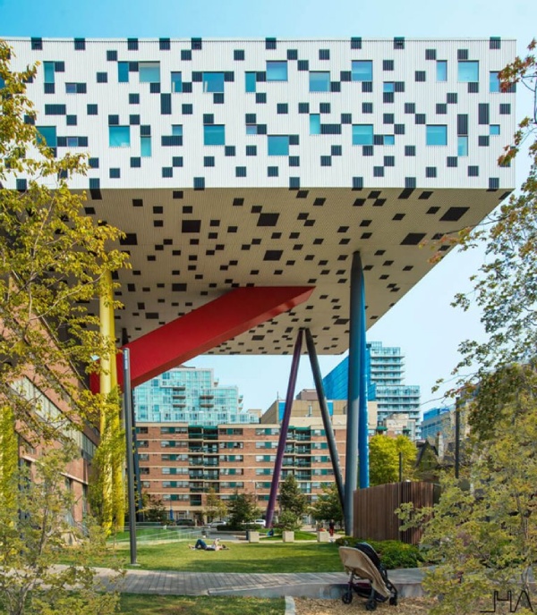 Sharp Center for Design, Canada