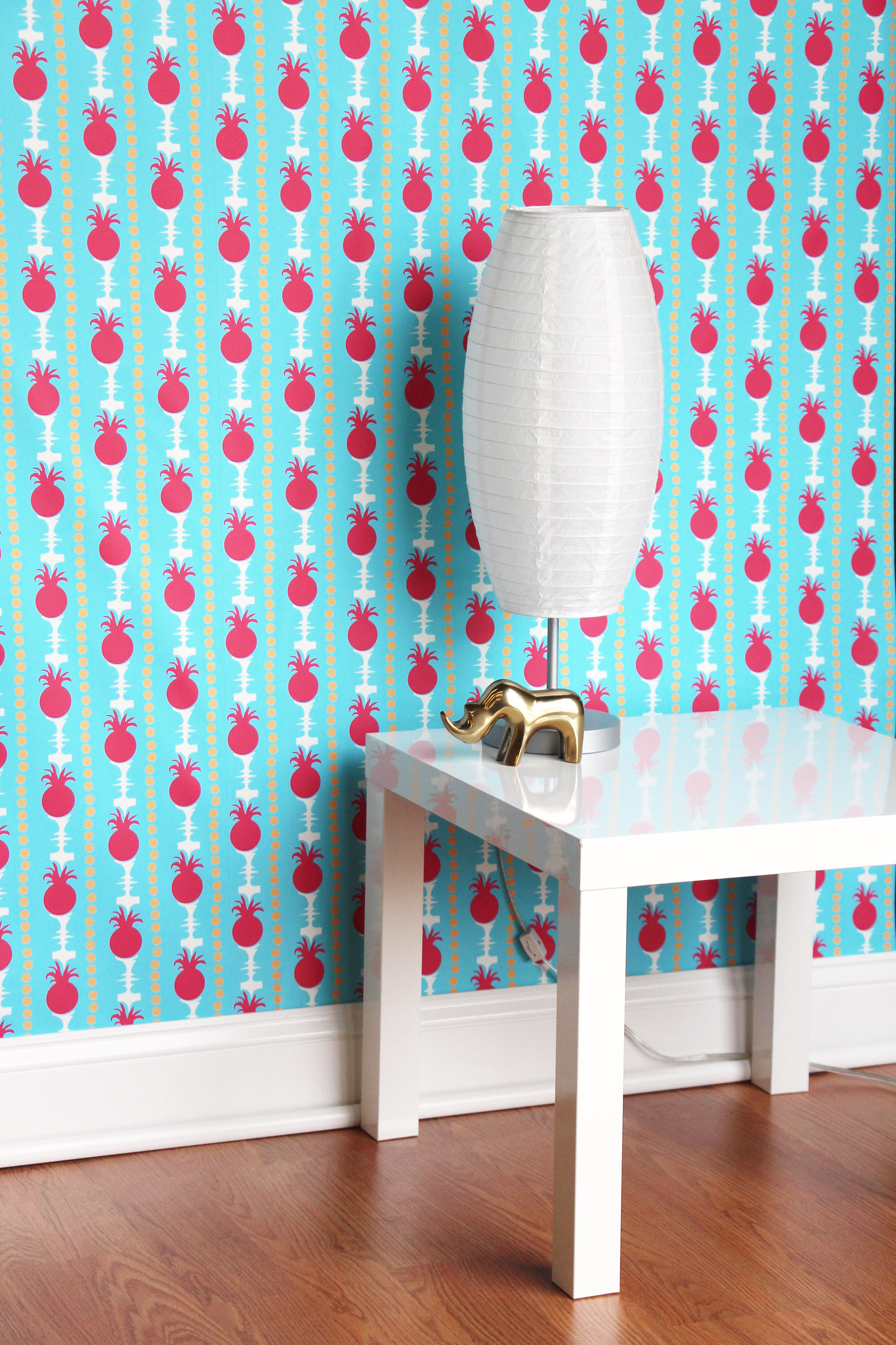 Install Removable Wallpaper