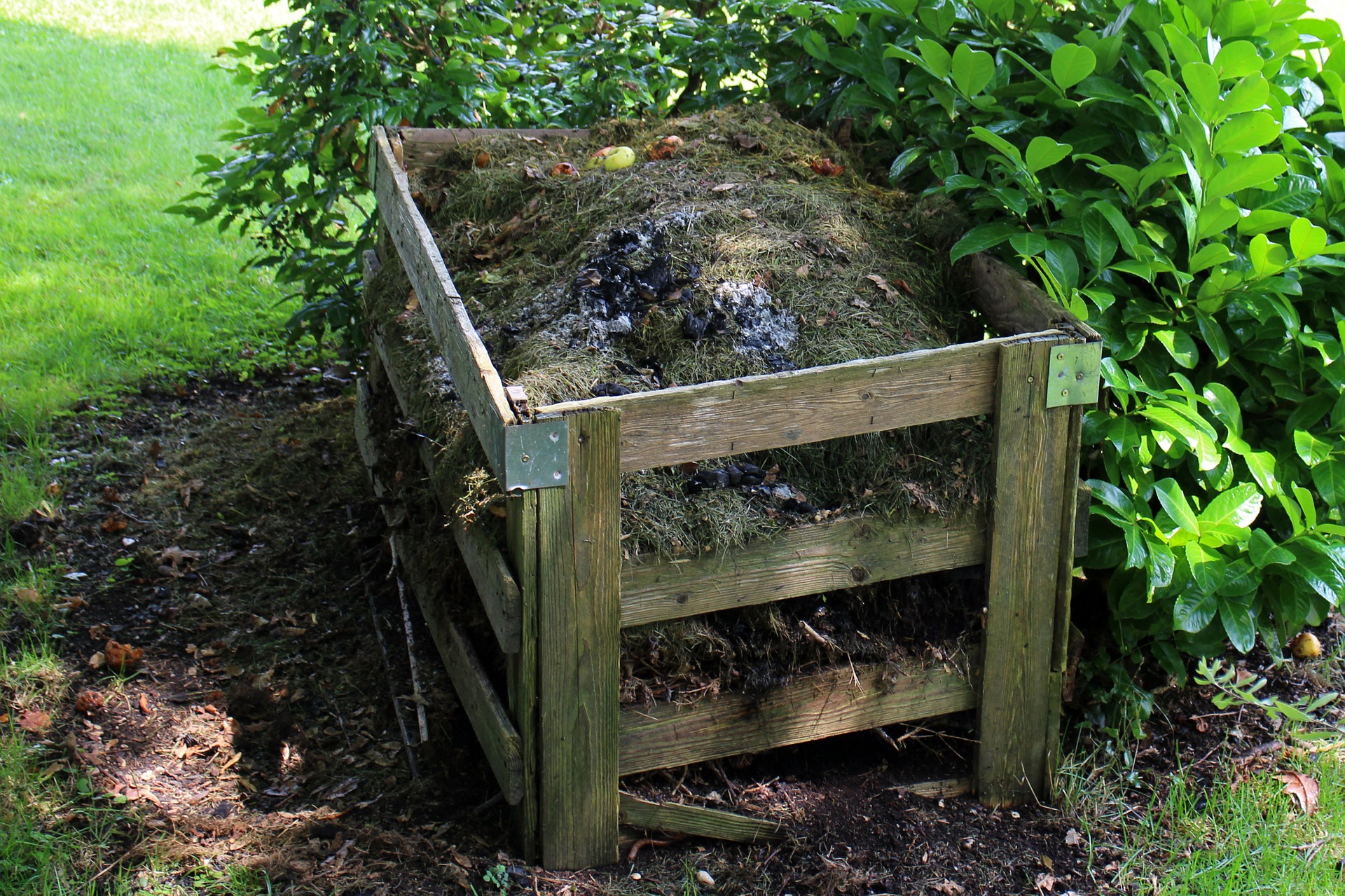 Garden Composting Pits