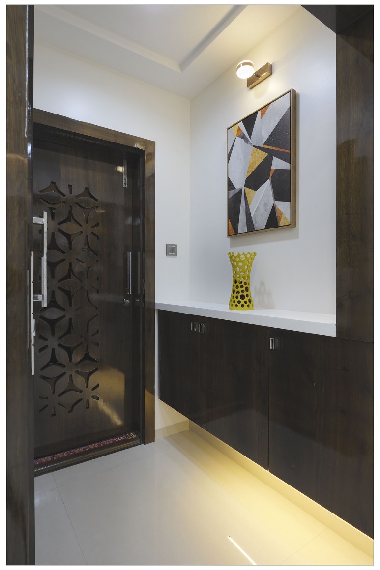 Entrance Lobby in Home